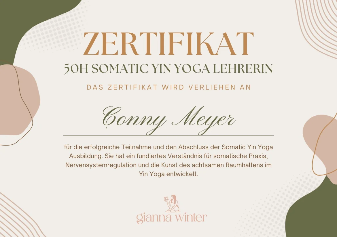 Vollständiges Zertifikat der 50-stündigen Somatic-Yin-Yoga-Ausbildung bei Gianna Winter